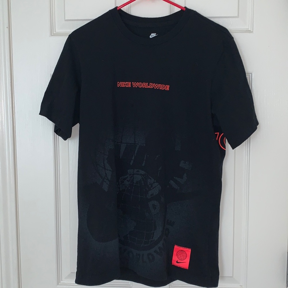 Nike Worldwide Tee